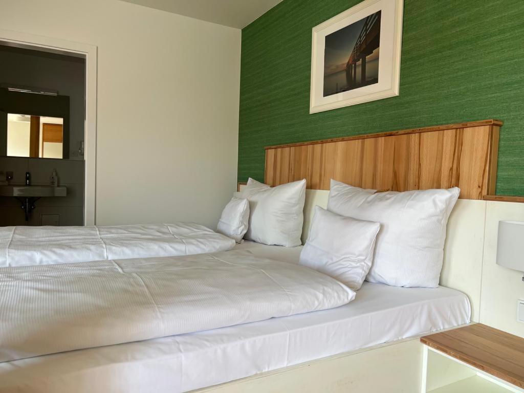 Hotel Ostseeland Rostock Ngoại thất bức ảnh