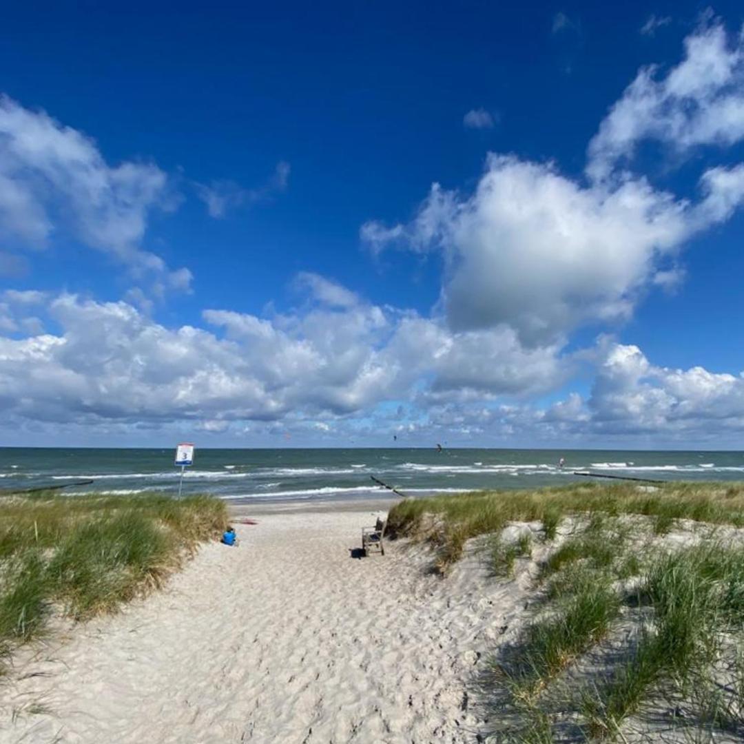 Hotel Ostseeland Rostock Ngoại thất bức ảnh