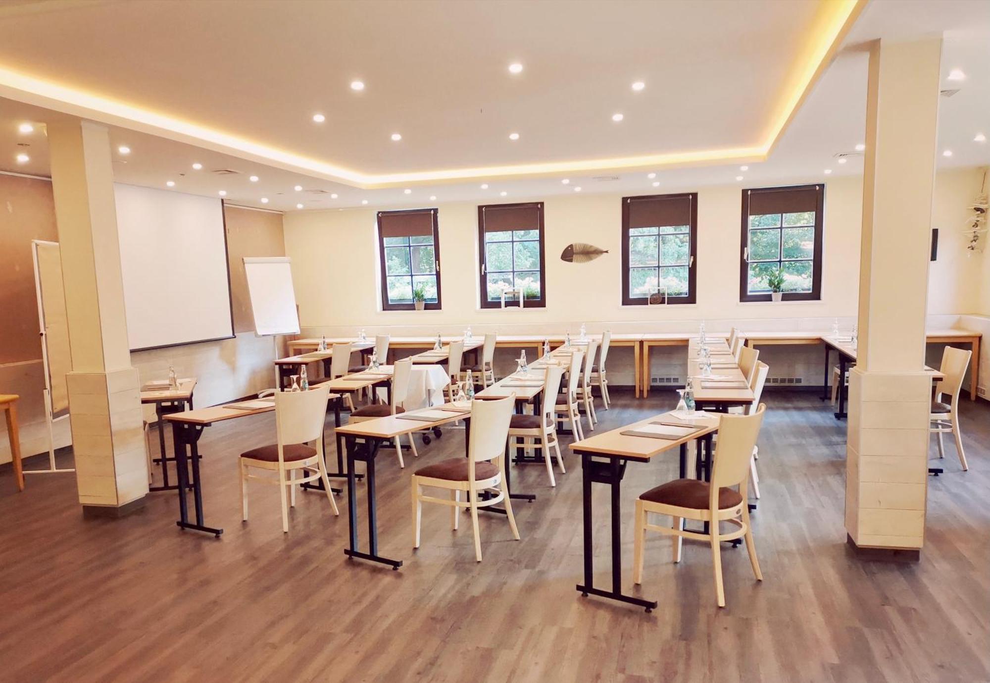 Hotel Ostseeland Rostock Ngoại thất bức ảnh